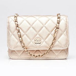 CHANEL METALLIC GOLD QUILTED CAVIAR WALLET ON A CHAIN-HS