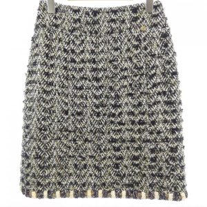 CHANEL METIERS D'ART TWEED MINI SKIRT