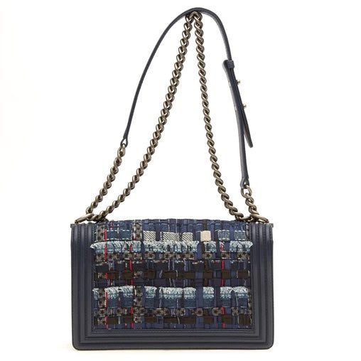CHANEL NAVY BOUCLE TWEED DECHAINED CHAIN BOY FLAP BAG - Image 4