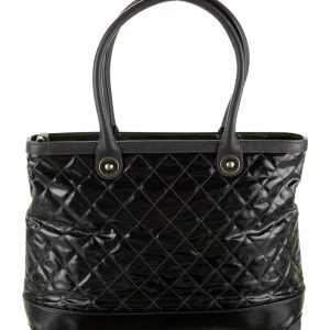 CHANEL CC CHARM QUILTED MEDIUM TOTE BAG