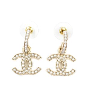 CHANEL CC PEARL HOOP EARRINGS