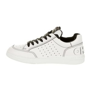 CHANEL CC WHITE LEATHER TRAINER SNEAKERS