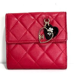 CHANEL MATELASSÃ PORTE BONHEUR QUILTED LAMBSKIN CHARM WALLET