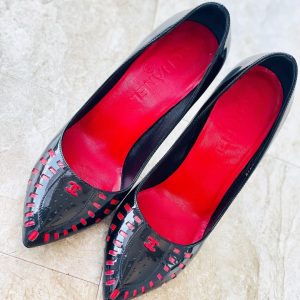 CHANEL POINTED TOE PUMPS
