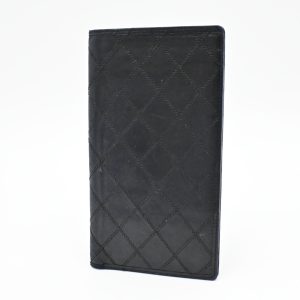 Chanel Bifold Wallet in Black Leather