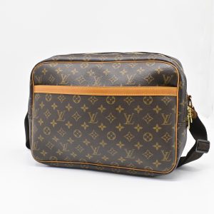 Louis Vuitton reporter GM in Monogram Canvas