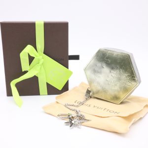 Louis Vuitton Porte Monnaie Flocon MM in Gold Vernis Leather