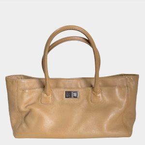 Chanel Cerf Executive 2005 East West Small Camel Caviar Leather Handbag
