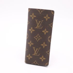Louis Vuitton Sunglasses Case in Monogram Canvas