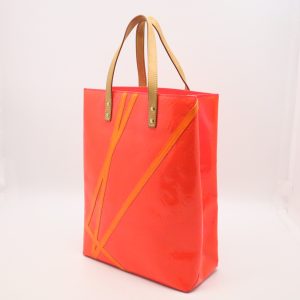 Louis Vuitton Reade MM in Orange Vernis