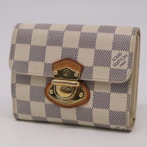 Louis Vuitton Portefeuille Koala in Damier Azur Canvas