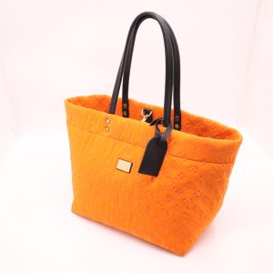 Louis Vuitton Scuba GM in Orange Neoprene