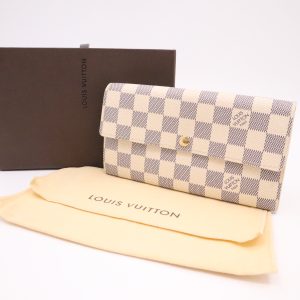 Louis Vuitton Sarah Wallet in Damier Azur Canvas