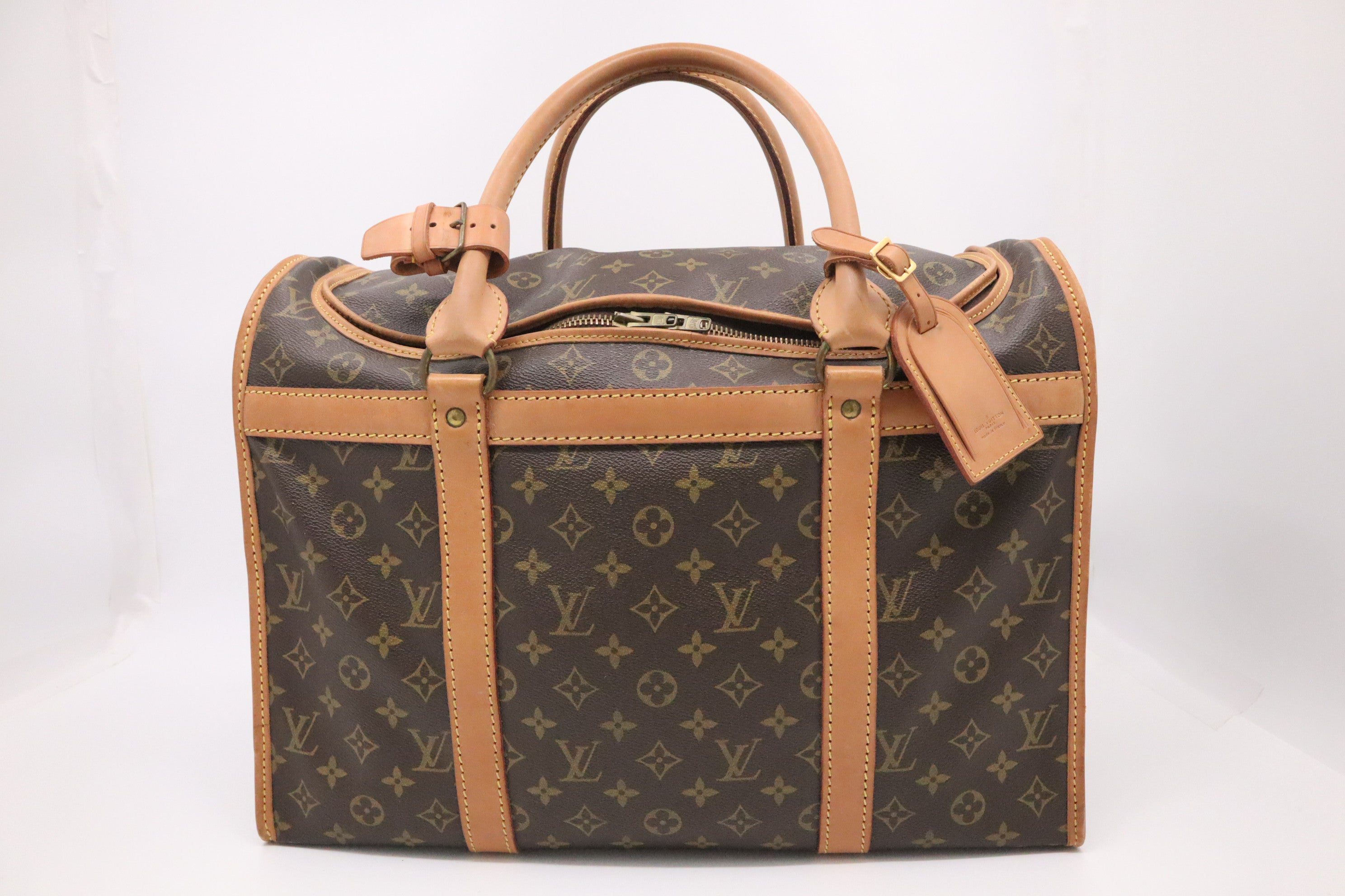 Louis Vuitton Sac Chaussures in Monogram Canvas - Image 2