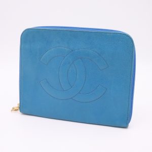 Chanel Clutch in Blue Caviar Leather