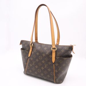 Louis Vuitton Totally PM in Monogram Canvas