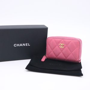 Chanel Compact Zippy in Pink Caviar Leather