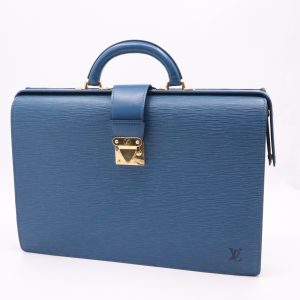 Louis Vuitton Serviette Fermoir in Blue Epi Leather