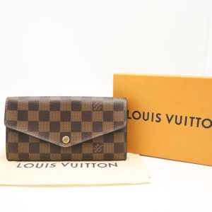 Louis Vuitton Sarah Wallet in Damier Ebene Canvas