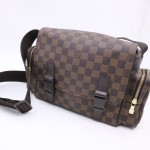 Louis Vuitton Reporter Melville in Damier Ebene Canvas