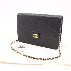 Chanel Medium Single Flap in Black MattelassÃ© Leather