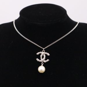 Chanel CC Necklace with Pearl