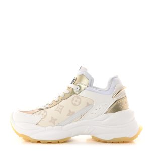 LOUIS VUITTON RUN 55 SNEAKERS