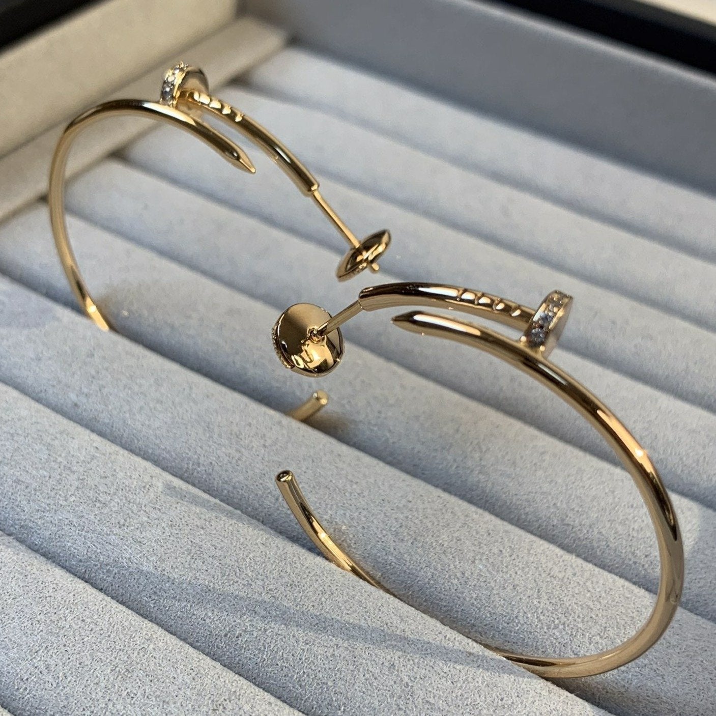 Cartier JUSTE EARRINGS GOLD DIAMONDS 1.8MM - Image 2