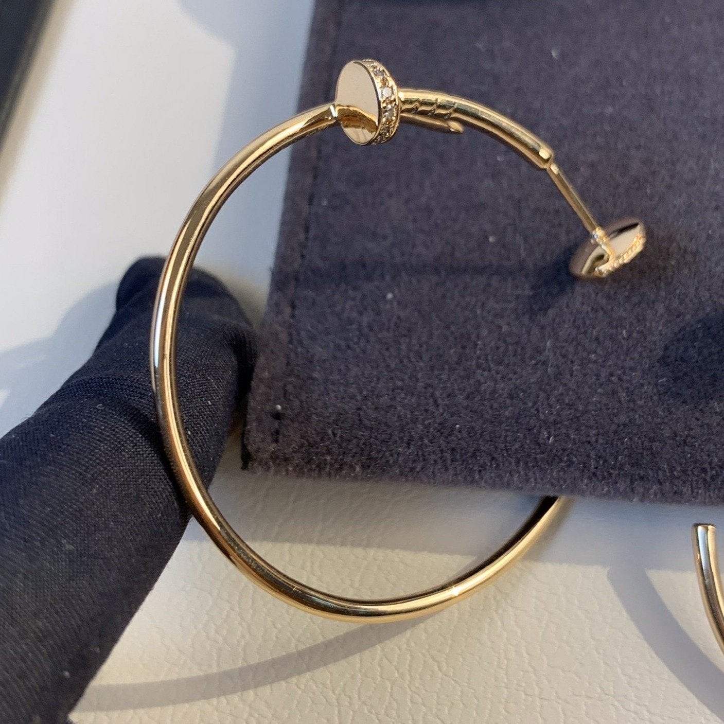 Cartier JUSTE EARRINGS GOLD DIAMONDS 1.8MM - Image 3