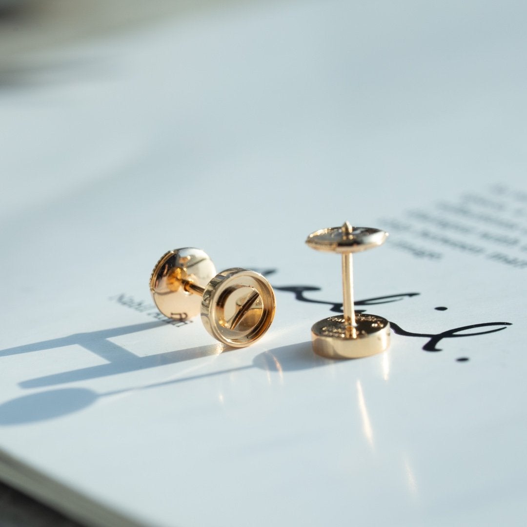 Cartier LOVE EARRINGS PINK GOLD 10MM - Image 4