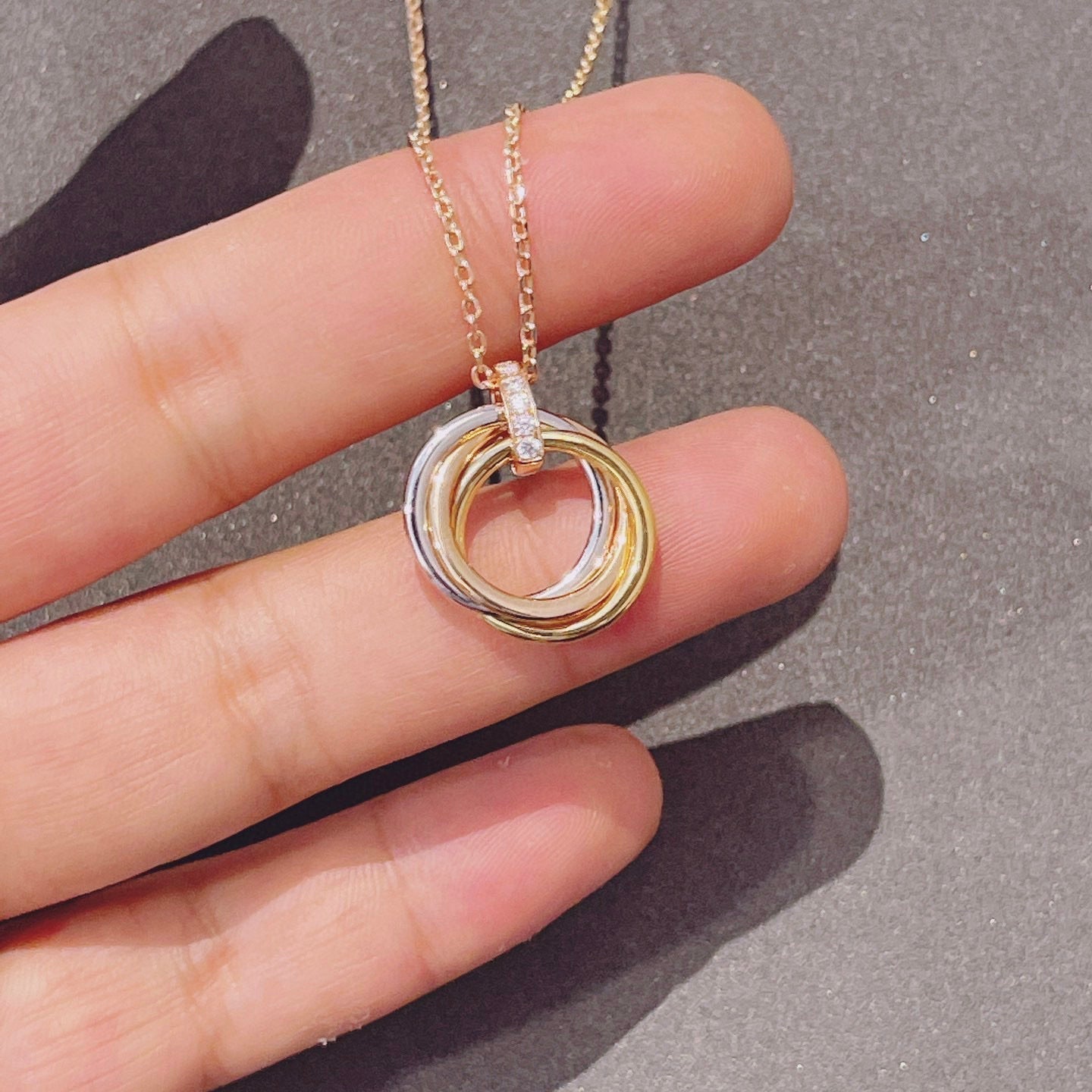 Cartier TRINITY NECKLACE GOLD DIAMONDS - Image 6