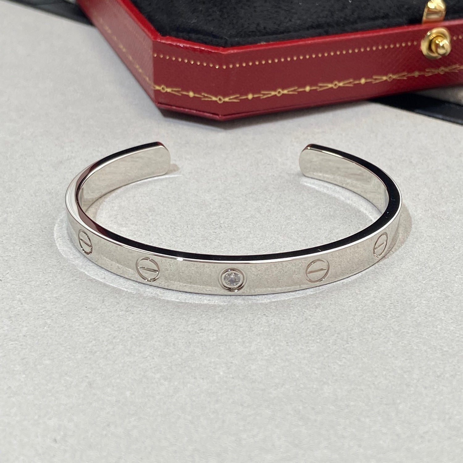Cartier LOVE BRACELET 6.1MM 1 DIAMOND OPEN CUFF - Image 3