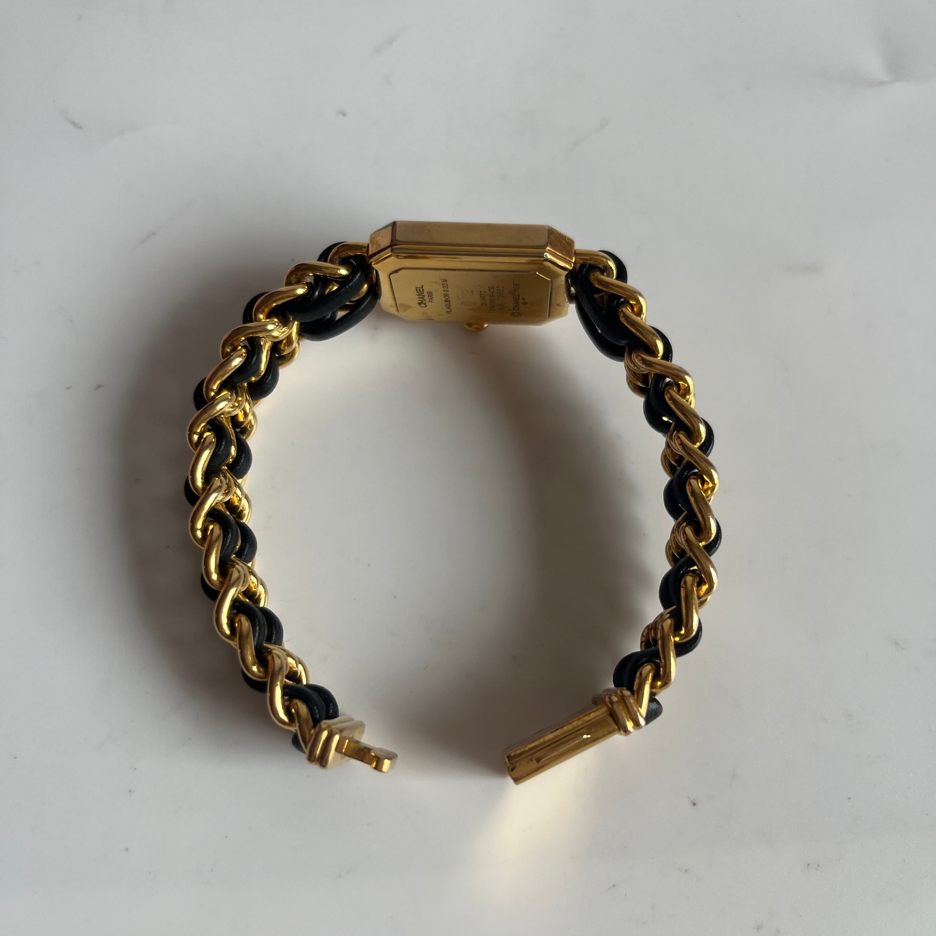 CHANEL 1987 Vintage PREMIERE Watch L Black Leather and 24KT Yellow Gold Plated - Image 4