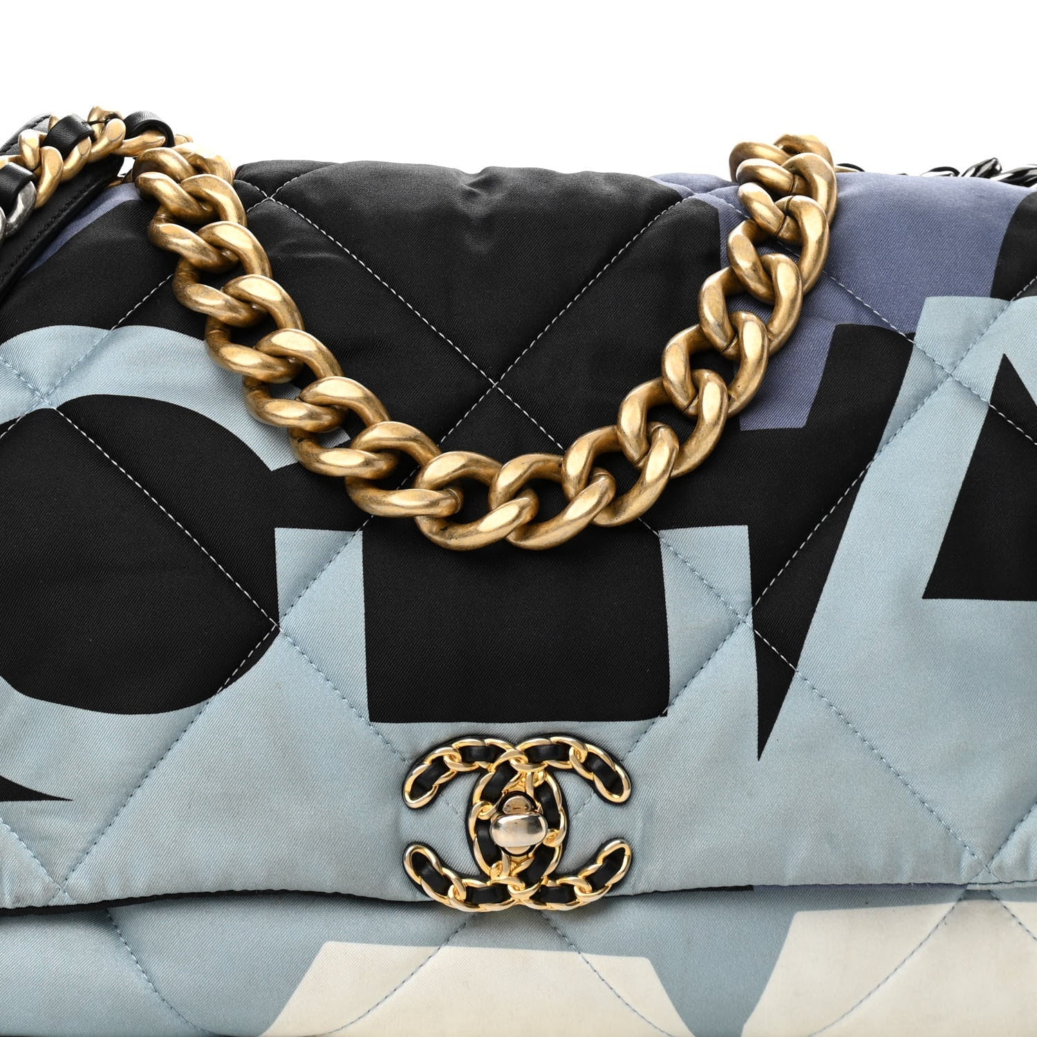 CHANEL CC QUILTED PRINTED SILK MAXI 19 FLAP BAG - Image 3