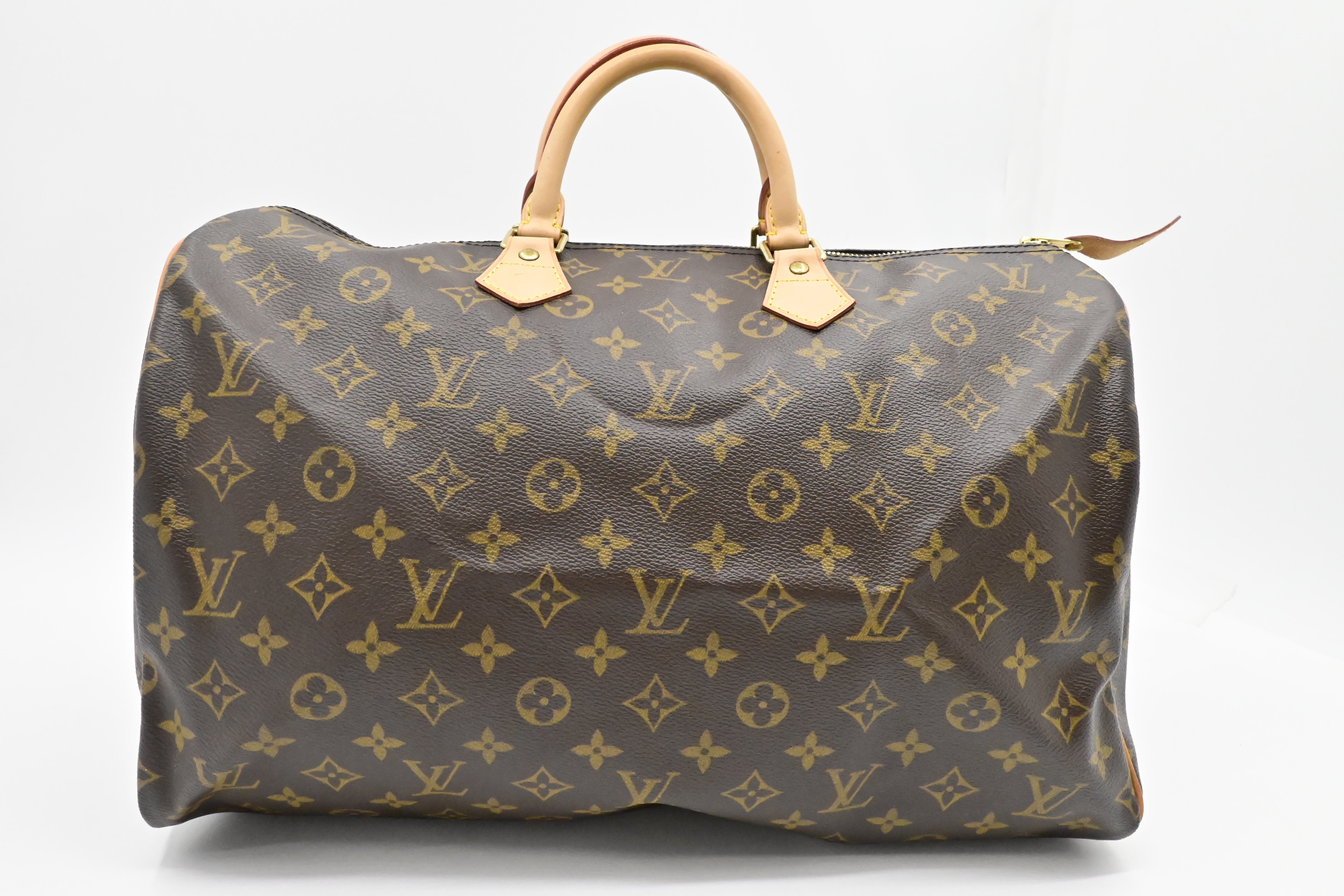 Louis Vuitton Speedy 40 in Monogram Canvas - Image 2
