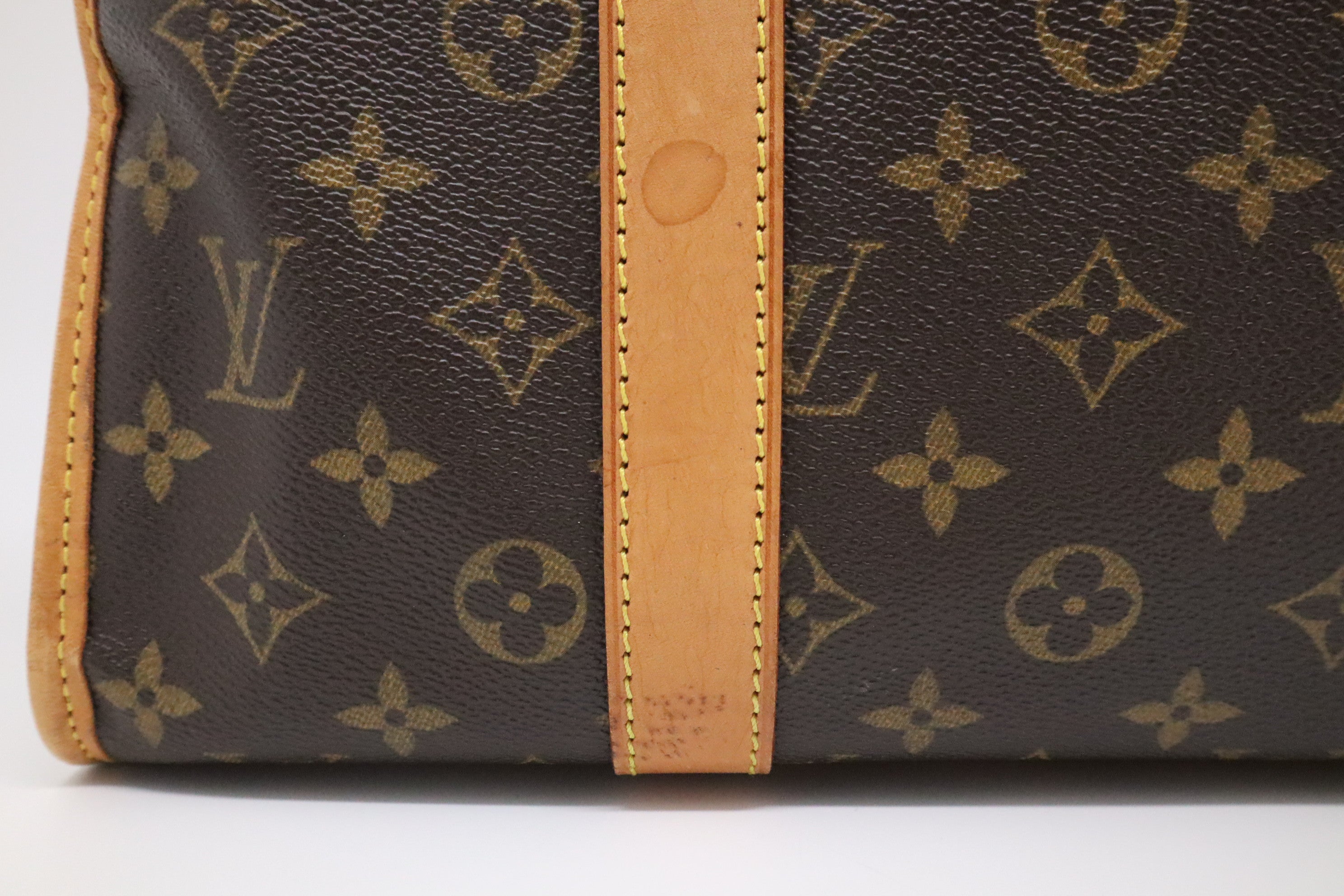 Louis Vuitton Sac Chien 40 in Monogram Canvas - Image 4